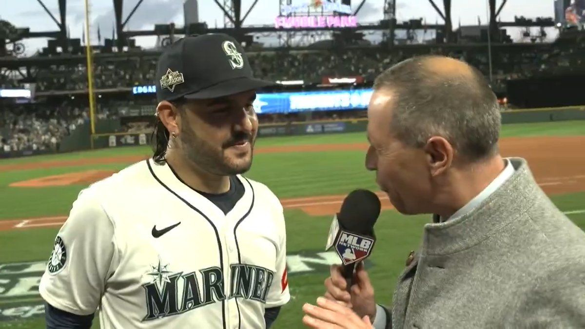 "I've been dreaming for this moment since I was a kid."

Eugenio Suárez joined @jonmorosi to talk about his game-winning grand slam, what Cal Raleigh told him before his at-bat and more. 

#SeizeTheMoment | @Mariners 
