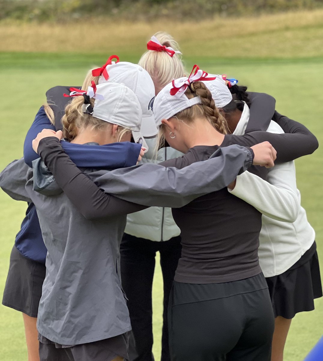 Did something NO BE Girls Golf team has ever done!! Spartans finished as D1 runner up at the WIAA State Tournament earlier this week!! Best finish in school history!! What a great way to send out our seniors!! #MakingHistory <a href="/wiaawistate/">WIAA State Tournaments</a> 🥈