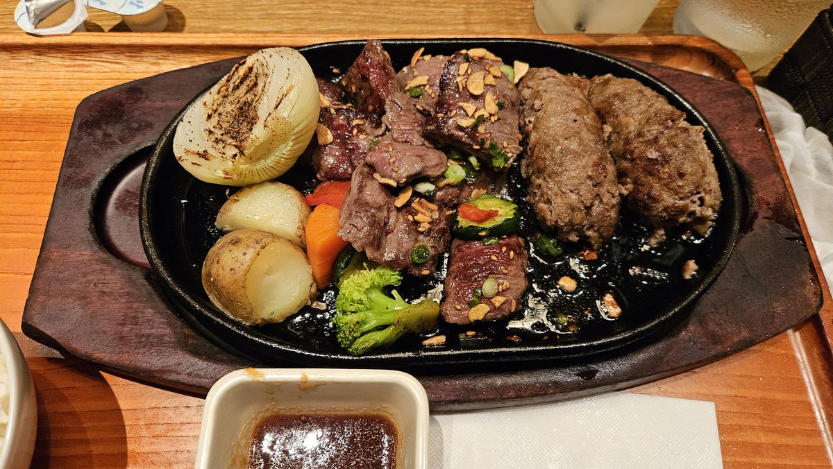 zinki3280's tweet photo. ウマ6th秋公演きた https://t.co/YeUOKzuNt0
