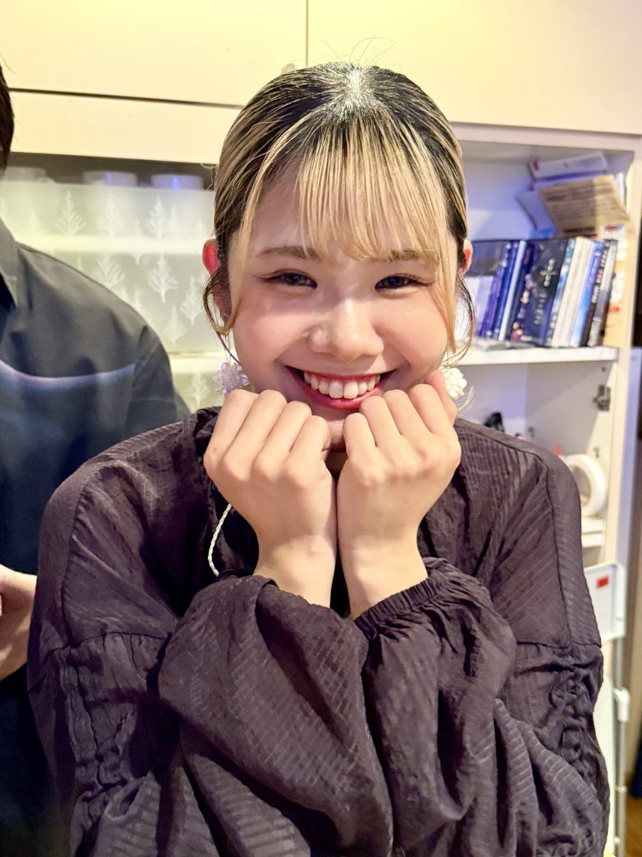 次のサムアパさんは10/28の配信！時間が何時なのか今から気になってますが😌それまで少し空くので、先日撮らせてもらったかわいいしもちゃんを💕

#サムアパ
#SAMURAIAPARTMENT
#10月28日配信