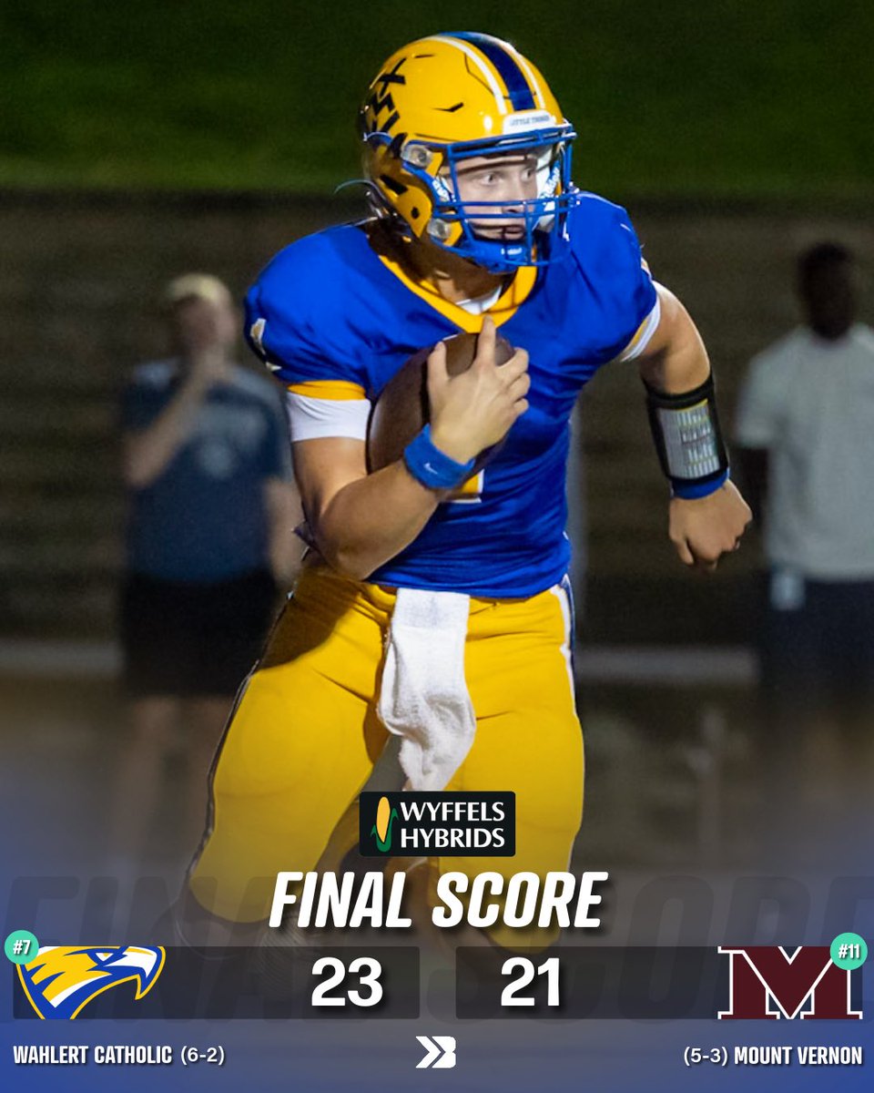 WAHLERT CATHOLIC GOES ON THE ROAD AND DEFEATS MOUNT VERNON 🦅

Huge win for the Golden Eagles.

#iahsfb Kberningphotos