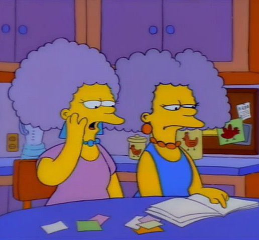 SoySimpsonito's tweet image. - ¡Ay, Dios mio!
- ¿Qué?
- Papel encerado a 50 centavos.