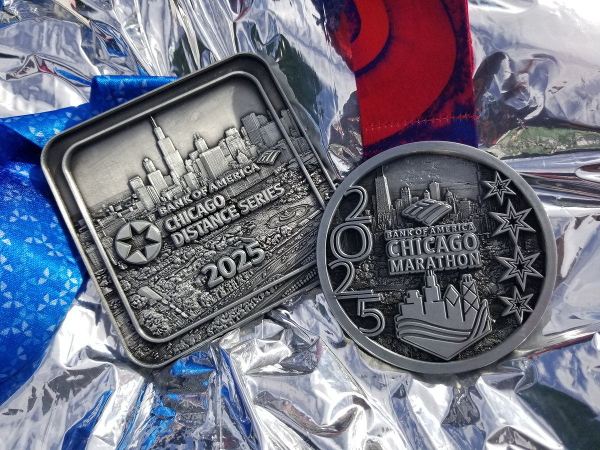 ThomasGouard's tweet photo. Chicago  Marathon #grind #fitness #health #weightloss #FitnessMotivation #sexyback #HealthcareHeroes #MentalHealth #muscles #fitover40 #HealthyLiving #RunningMan #runner #runislife #runfit #goals #Motivation #FitnessGoals https://t.co/URaSbdum95
