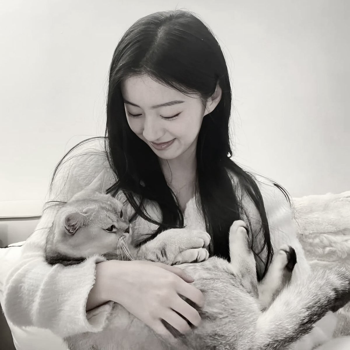 Ava Seraphina. tweet media