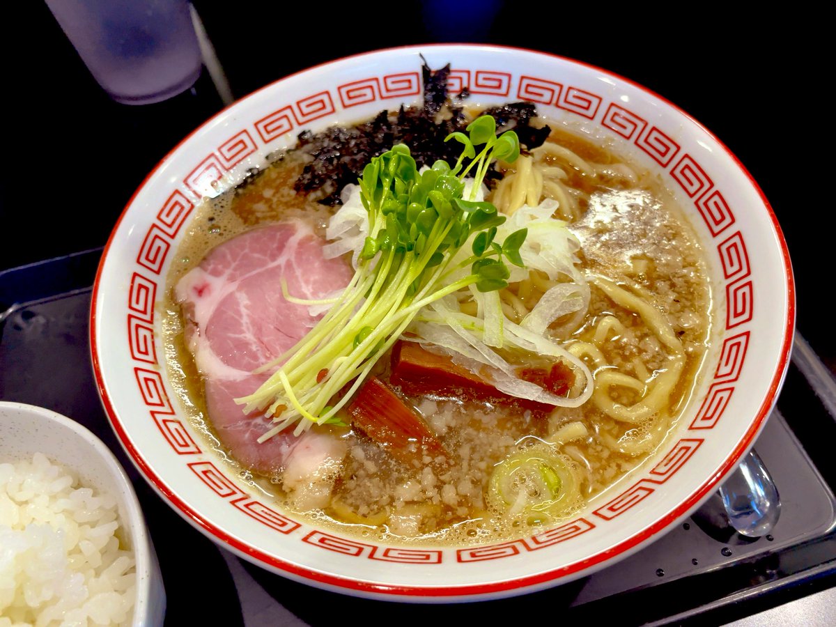 menya787／菜花奈
ビター背脂煮干し

ご馳走様でした◡̈⃝︎⋆︎*