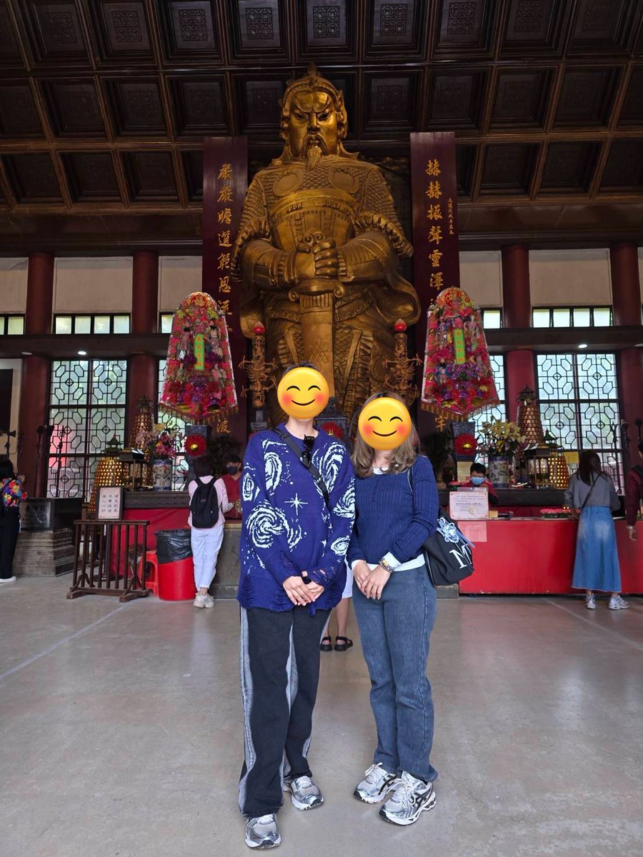 b2steen's tweet image. จริงมากๆ ฮ่องกง คือพลังงานดีมากก สำหรับสายมู ควรได้ไปสักครั้งนะ การเงิน การงานดีขึ้นมากๆ ส่วนตัวปีนี้ไปฮ่องกง มา 2 รอบแล้ว ขอแล้วได้สมหวัง 🙏
ครั้งแรกไปเองแบบงูๆ ปลาๆ เสียค่าใช้จ่ายเยอะมาก เพราะไม่ค่อยรู้5555 แต่ 2 ครั้งในปีนี้ ไปกับทัวร์หมดเลย ราคาไม่แรงแถมไกด์แนะนำไหว้ดีมาก 🍀