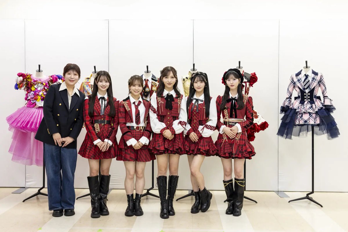 新着】大規模展覧会「 #AKB48大衣装展 -時代を彩った装跡-」が東京駅の