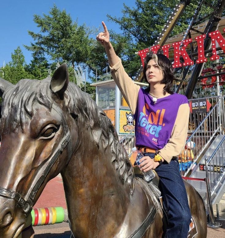 I vote for #XdinaryHeroes for #2025MAMAVOTE