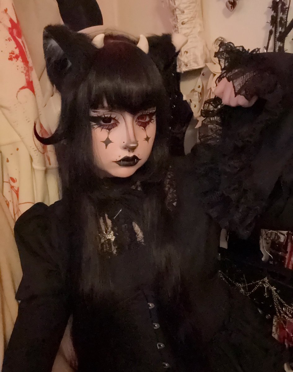 elden. ring w husband meowmeow

:3

twitch.tv/soniyoru