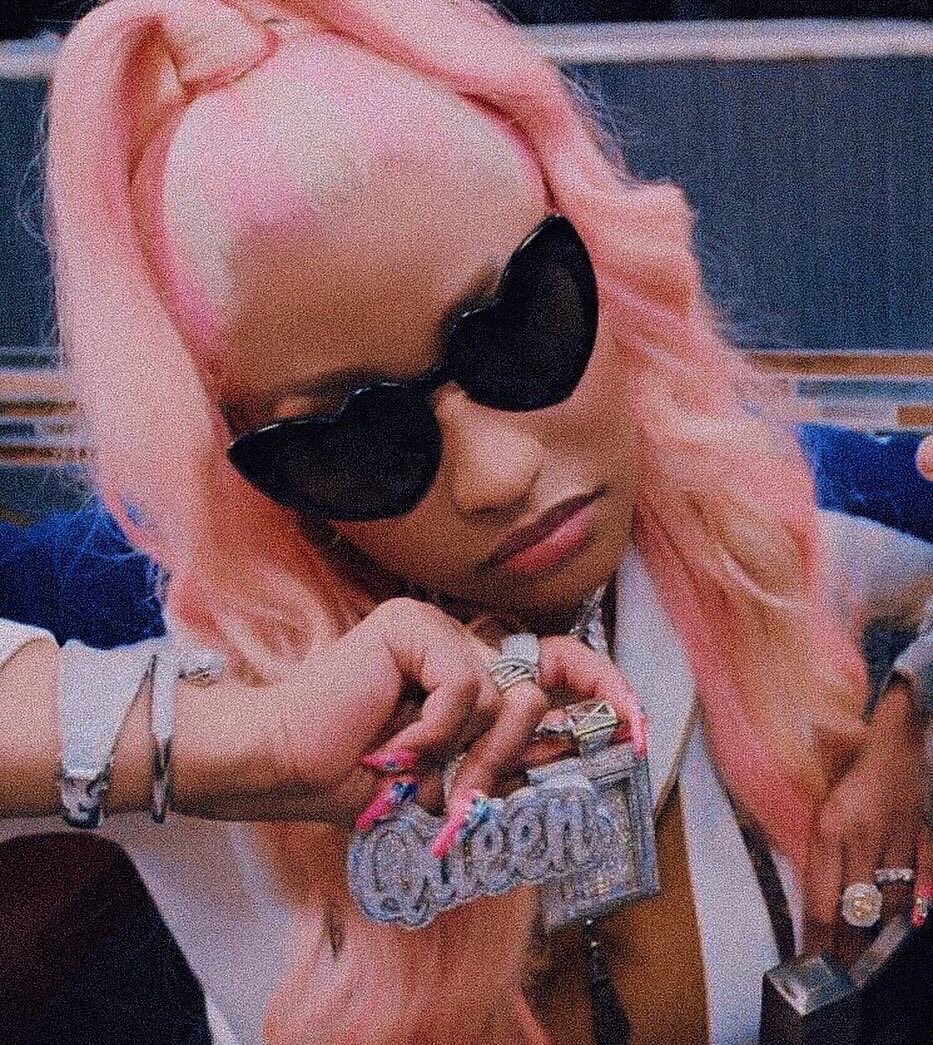 statsofminaj's tweet image. According to a new study conducted by multiple universities in the United States, Nicki Minaj has been the most popular woman in hip-hop since 2011. 

“The study shows that whenever the topic is women who rap, Nicki Minaj is 98.32% most likely to be discussed.” 👑