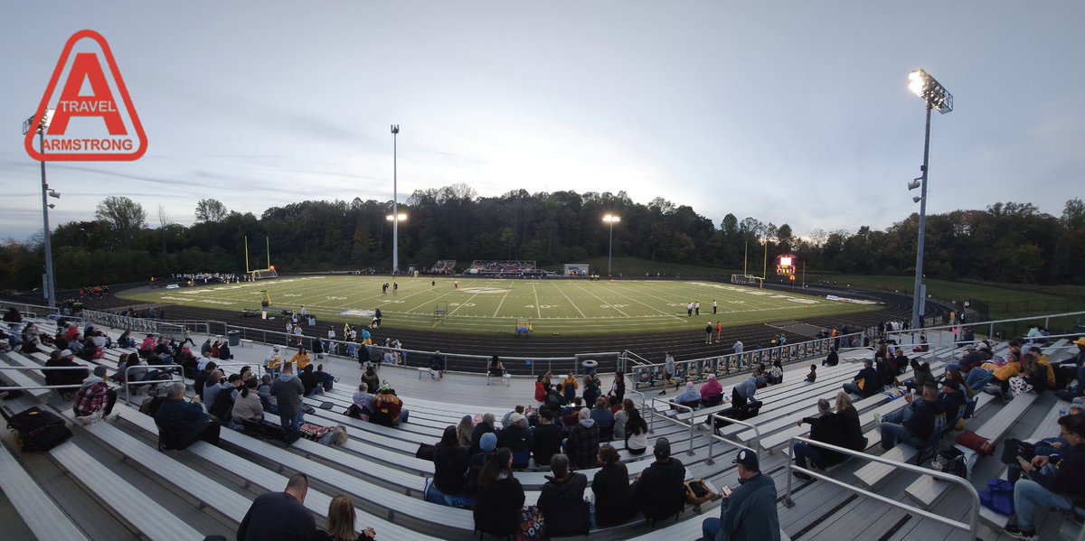FRIDAY NIGHT OFFICE
Streetsboro High School's Rocket Stadium for yet another picturesque fall night of football. 
We have been blessed with an amazing first nine weeks of weather.
Thank you, Streetsboro, for the hospitality and a fun night!