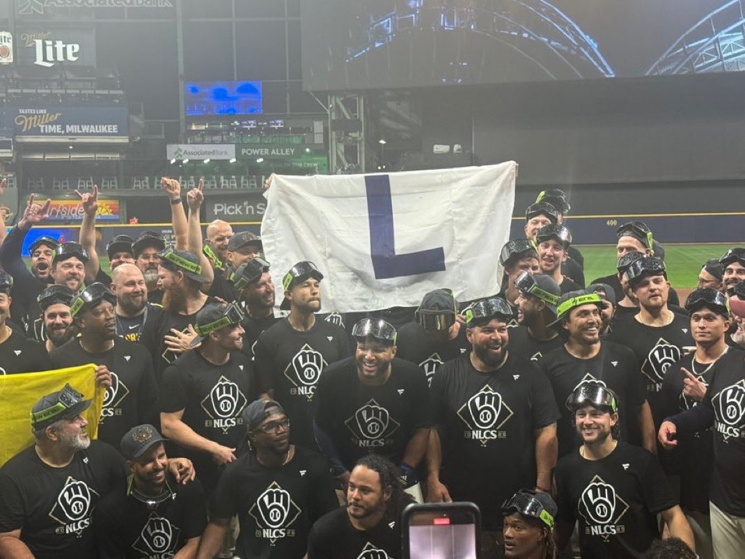 itsfedex's tweet image. The route to the World Series 😂