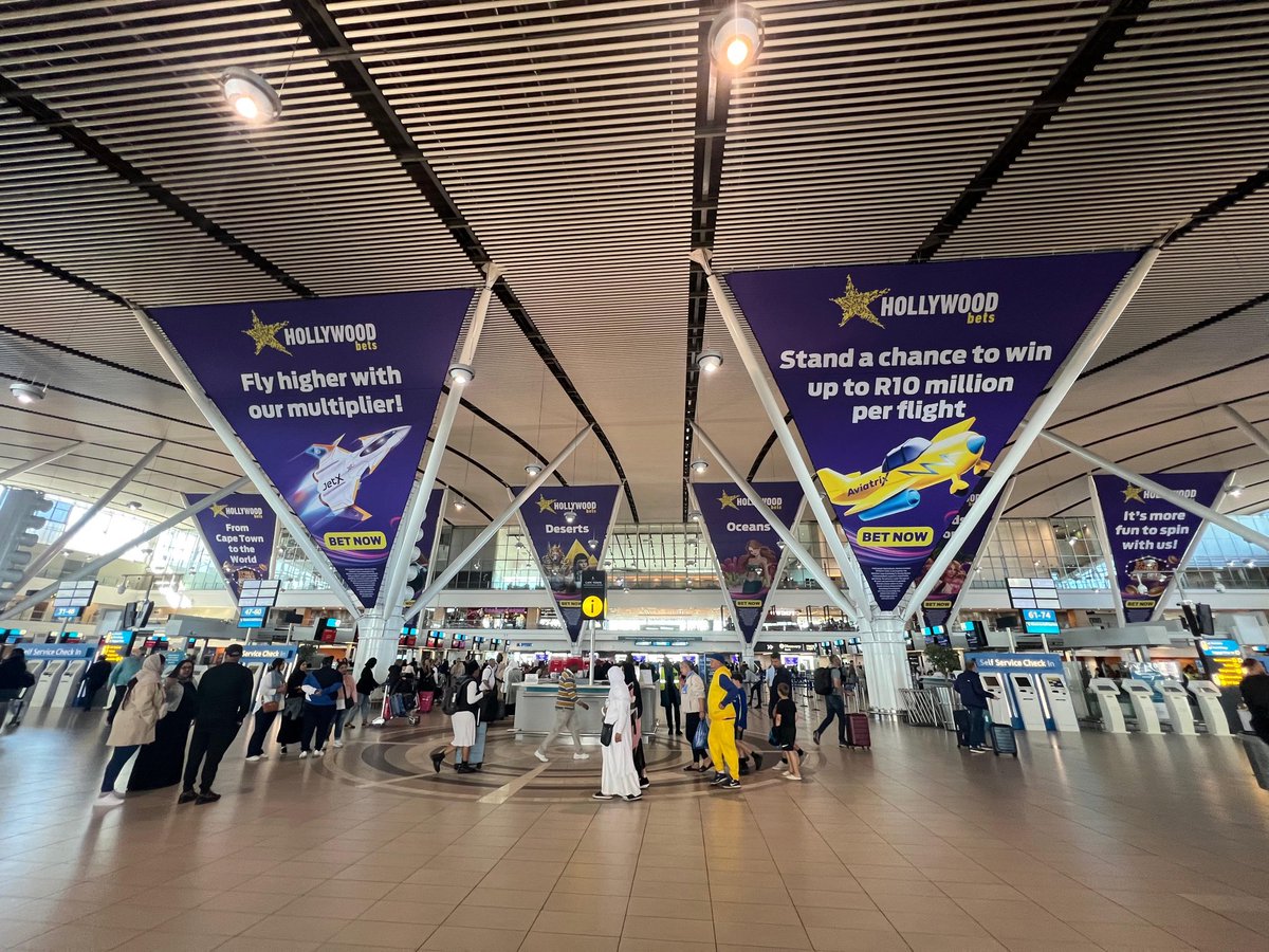 Cape Town International.
Public. Health. Emergency.