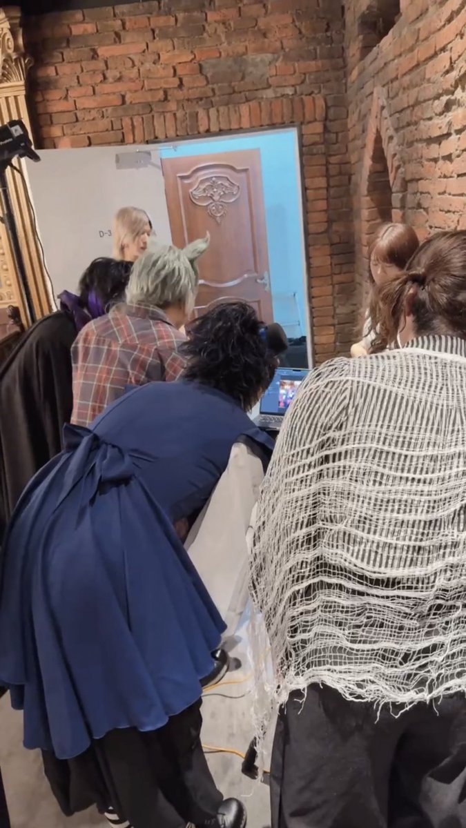 yukimuramoa's tweet image. MV撮影オフショット

他にもヤバい写真を出そうと思ったのですが、本人から警告がきたのでこの後Ｘを鍵垢にして公開します。

#猫こねこ #もあ様  #地雷チャン #如月こめ　#スプラッシュ　#ポケカメン　#デルタストリング