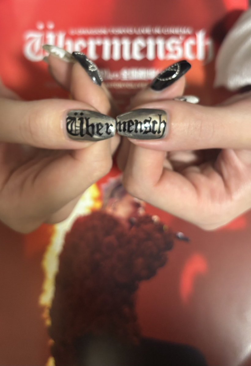 __jiyong_pi's tweet image. Übermenschネイル✨🩷