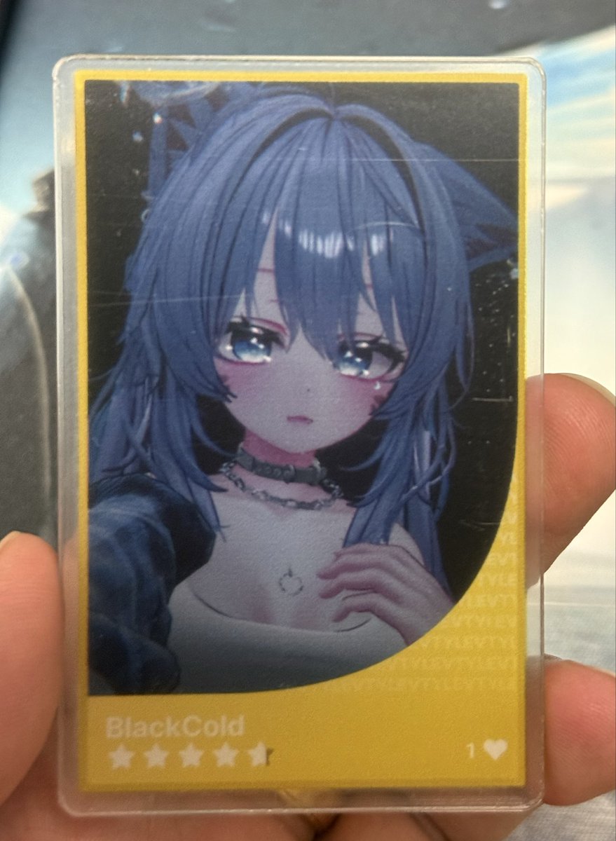 저로 만든 현실 아크릴 카드래요~
나중에 이벤트로 뿌릴지 고민중이에요 ㅋㅅㅋ
#VTYLE