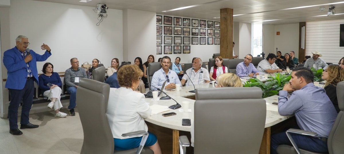 #Estatal ..................... Realiza <a href="/CongresoSon/">Congreso Local Son</a> foro de consulta sobre la Ley de Alimentación Adecuada y Sostenible del Estado .............. vía descierto.com ...................  descierto.com/estatal/item/3… <a href="/CongresoSonora/">CongresoSonora</a>