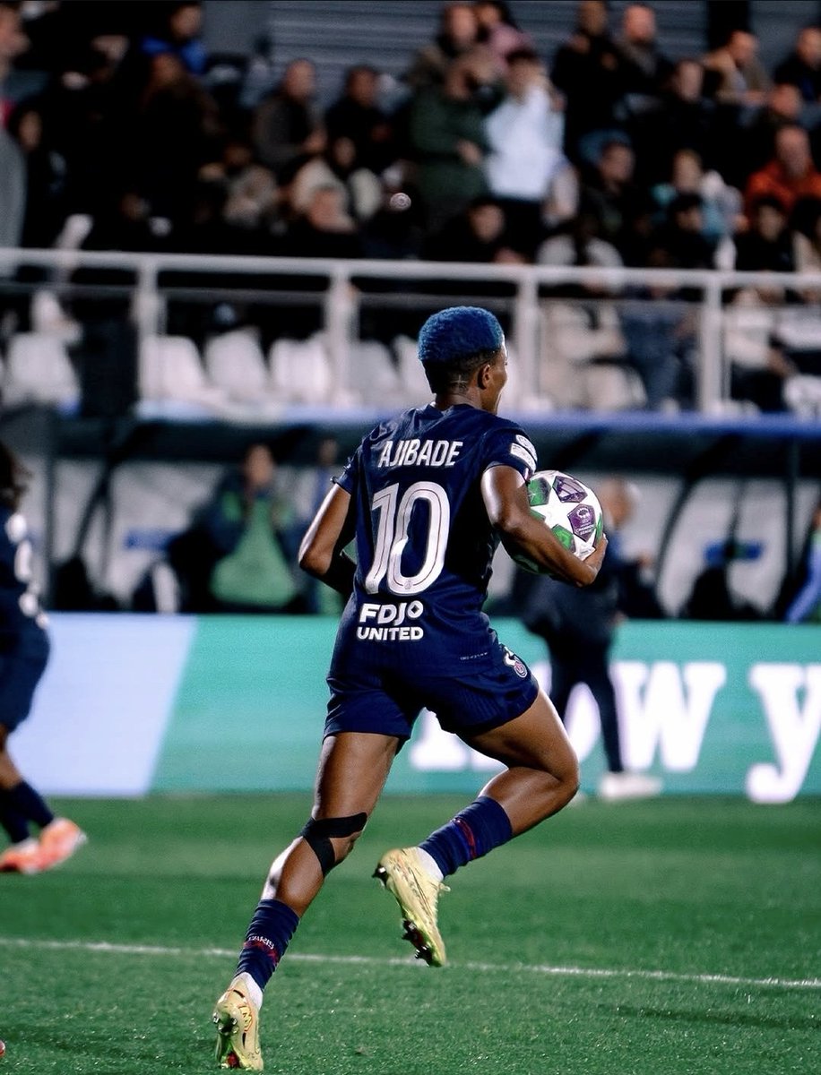 PoojaMedia's tweet image. Super Falcons captain,  Rasheedat Ajibade gets her first goal for PSG. 

More to come 🔥🇳🇬