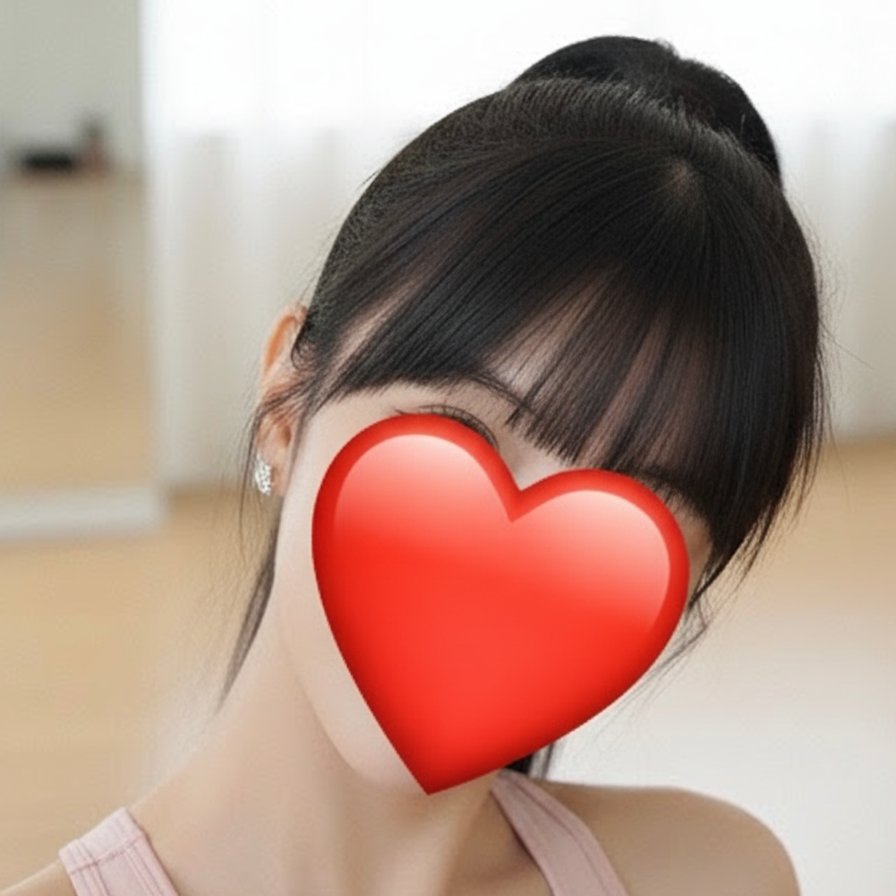 こんばんは　りんです✨
昼はヨガのインストラクターしてます！

ここでは、楽しい関係になれたらうれしいです🫣
少し大人な関係も正直憧れます。。。

いい出会いをつくれたら嬉しいです。
リプでも気軽に話しかけてください🌿
これからよろしくお願いします✨