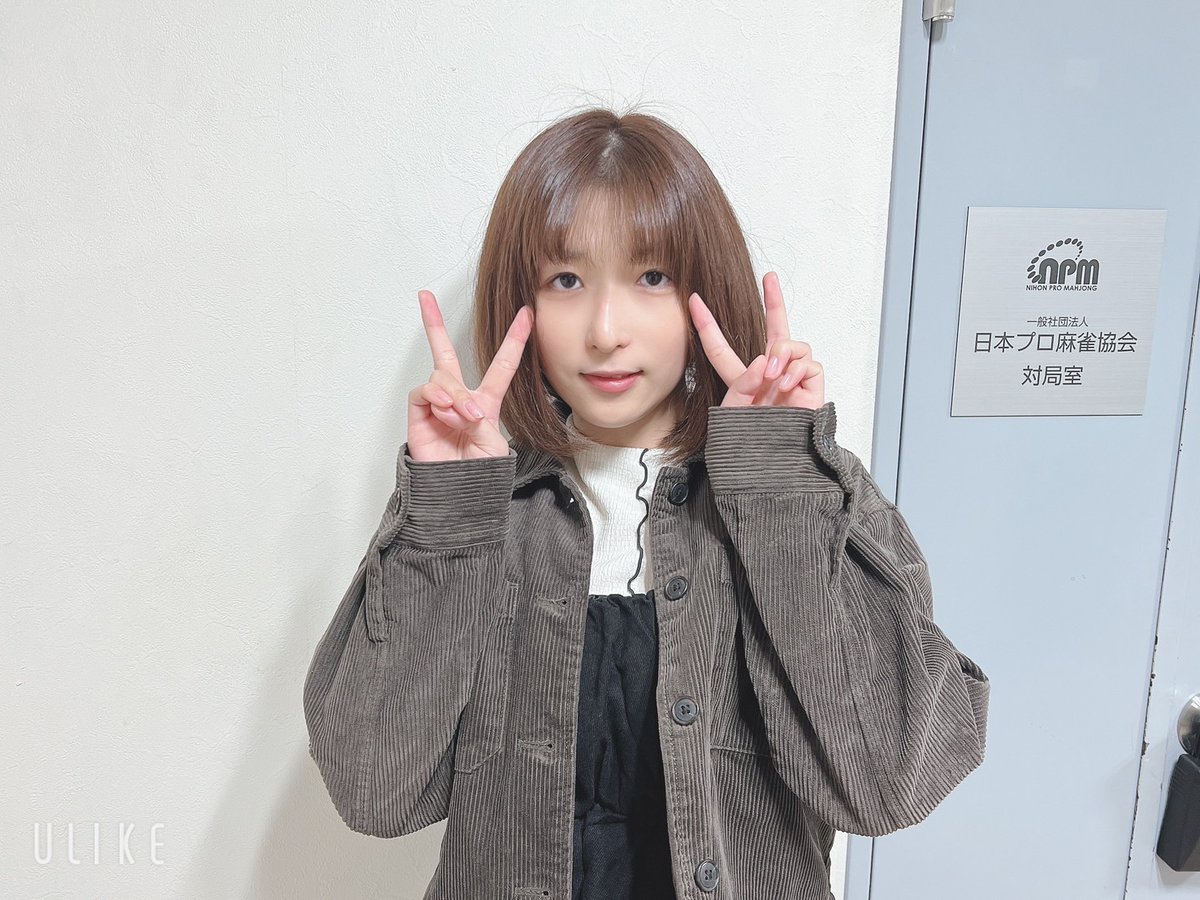 ClubNPM's tweet image. 【#第24期雀王戦】F1リーグ 後期第4節

5回戦が終了、本日の対局が終了しました。

👑トップ者は以下のとおりです。
＝＝＝＝＝＝＝＝＝
#市岡高
#三好ほたる
===========＝
B卓は日程変更です。

【昇降級人数】
・E2リーグへ昇級…1位
・E3リーグへ昇級…2位～8位

＼成績はこちらから／
F1リーグ…