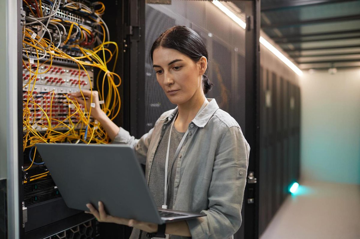 cybercommandllc's tweet image. #CyberSecurity #IoTSecurity #NetworkProtection From smart sensors to connected printers, IoT devices are transforming business operations. But they also create thousands of new entry points fo...
cybercommand.com/protecting-iot…