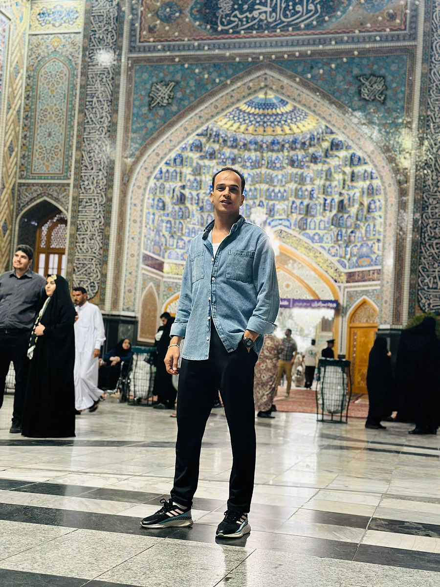 vtg4_'s tweet photo. وكل عين تراگ ليتها عيني 

#حسوني_الفرج 
#العراق #بغداد #ايران #مشهد #الامام_الرضا https://t.co/OM5Ad0xDhY