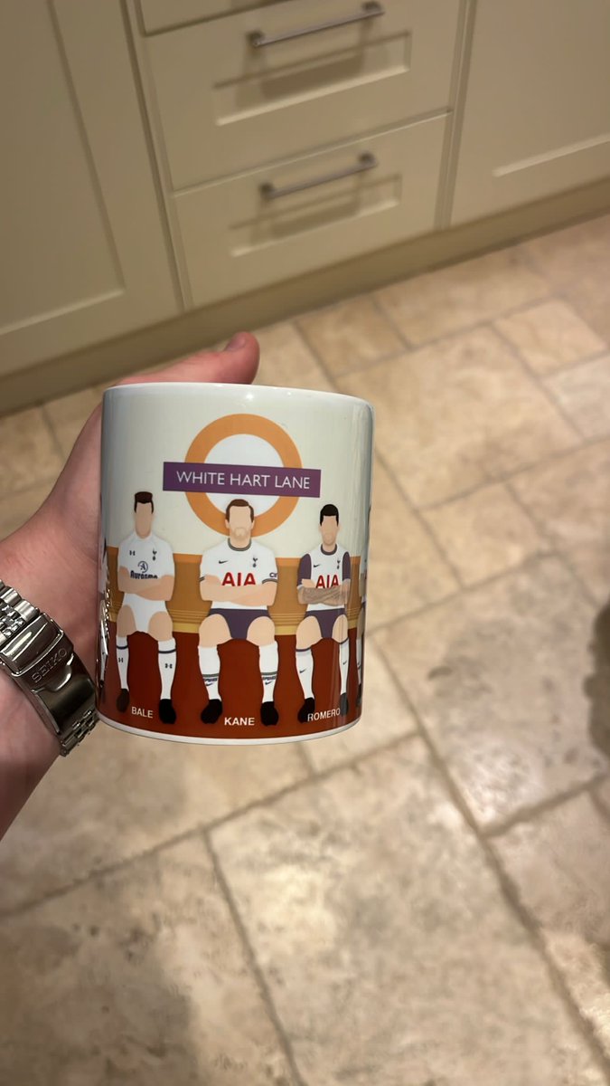 International break is over 🎉 
The real football is back! ⚽ etsy.com/uk/shop/Prints…
#UKGiftHour #football #premierleague #art #Brentford #Everton #Tottenham #etsy #uk