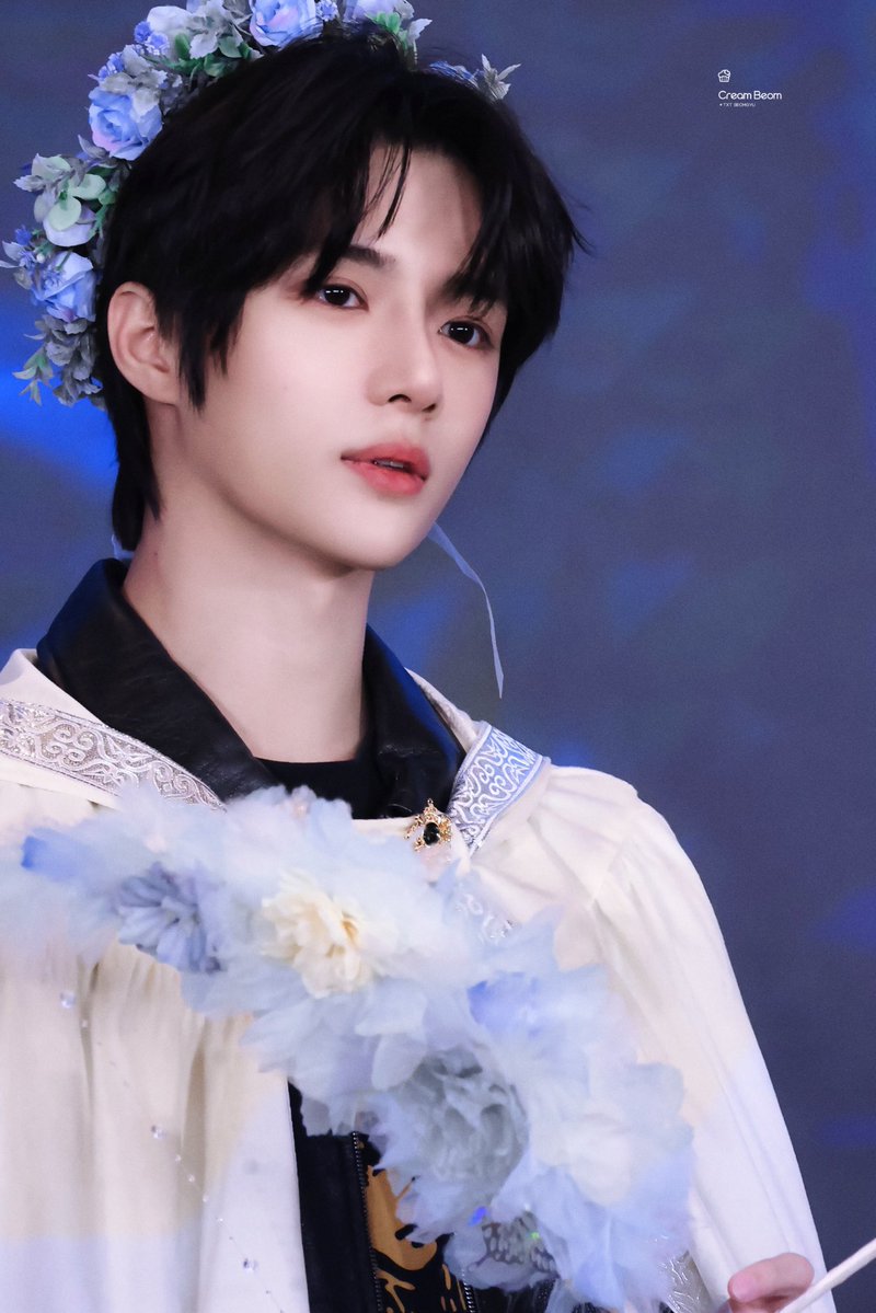 251018🧁🧸

#범규  #BEOMGYU #ボムギュ
#TXT #TOMORROW_X_TOGETHER
#투모로우바이투게더 #투바투
#TXT_BEOMGYU  #TXT_범규