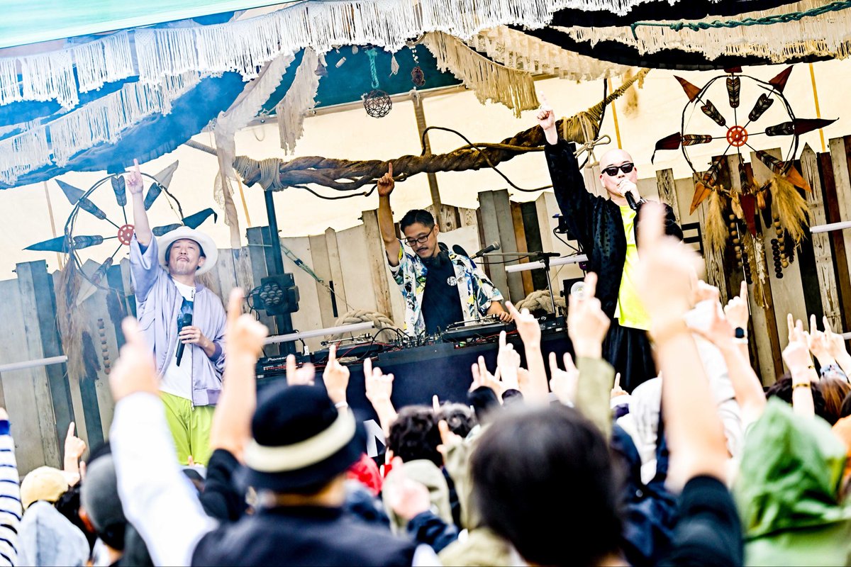 🏞️RIVER STAGE🏞️

【 RHYMERTER 】 <a href="/_RHYMESTER_/">RHYMESTER OFFICIAL</a> 

#リバフェス　#リバフェス2025
photo by 河上良@bit_direction