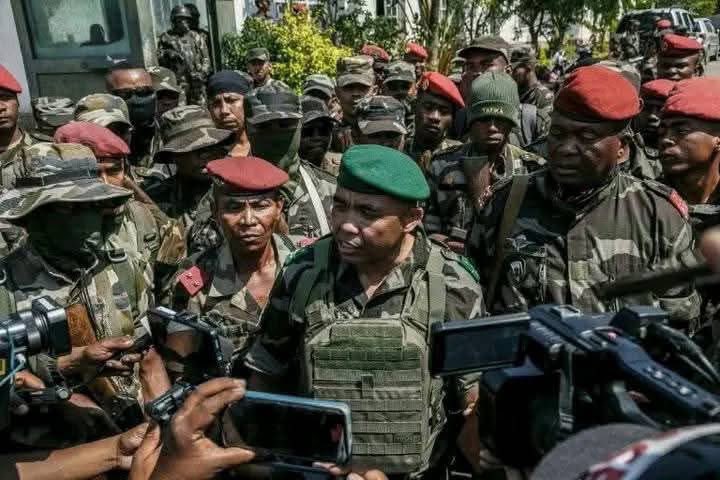 “Every Serving Minister of Madagascar, Including Myself, Shall Not Hold an International Passport of Another Nation or Possess Dual Citizenship”

- Madagascar 🇲🇬 President declares!

“One of the challenges plaguing Africa is that many leaders hold citizenship in another country