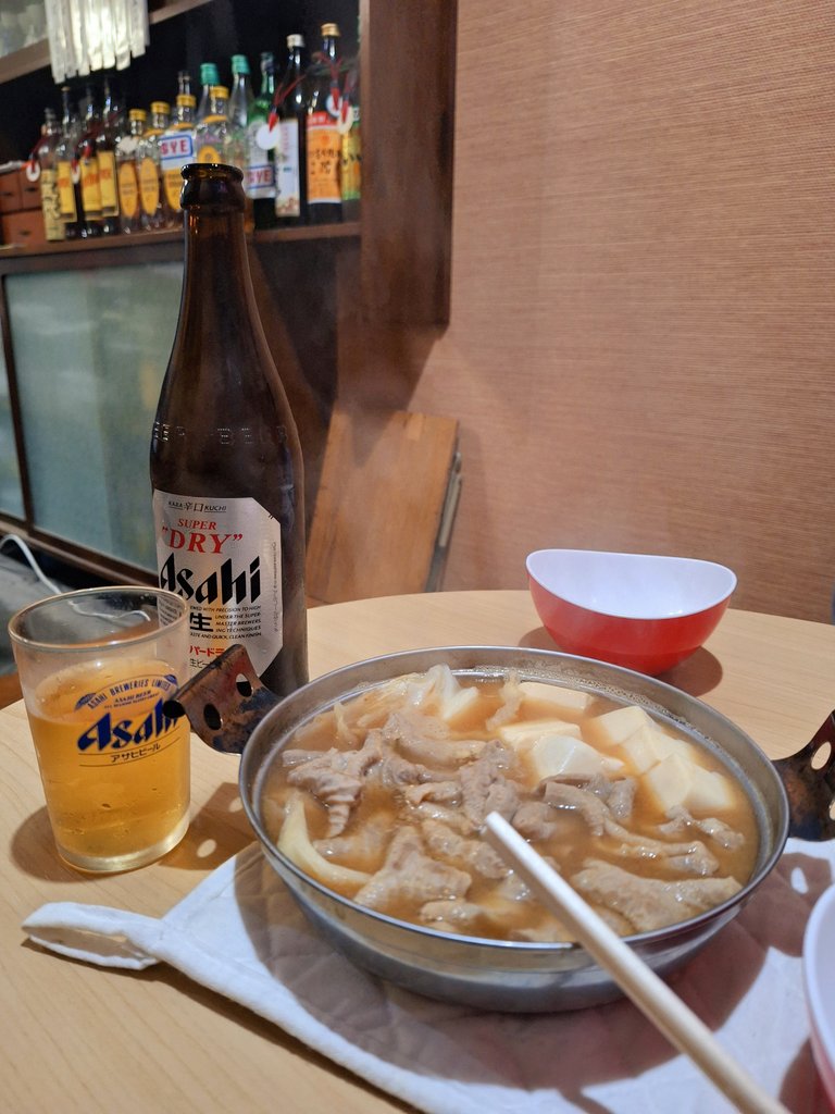 寒くなりましたね。
もつ鍋で飲ってたね～🍻