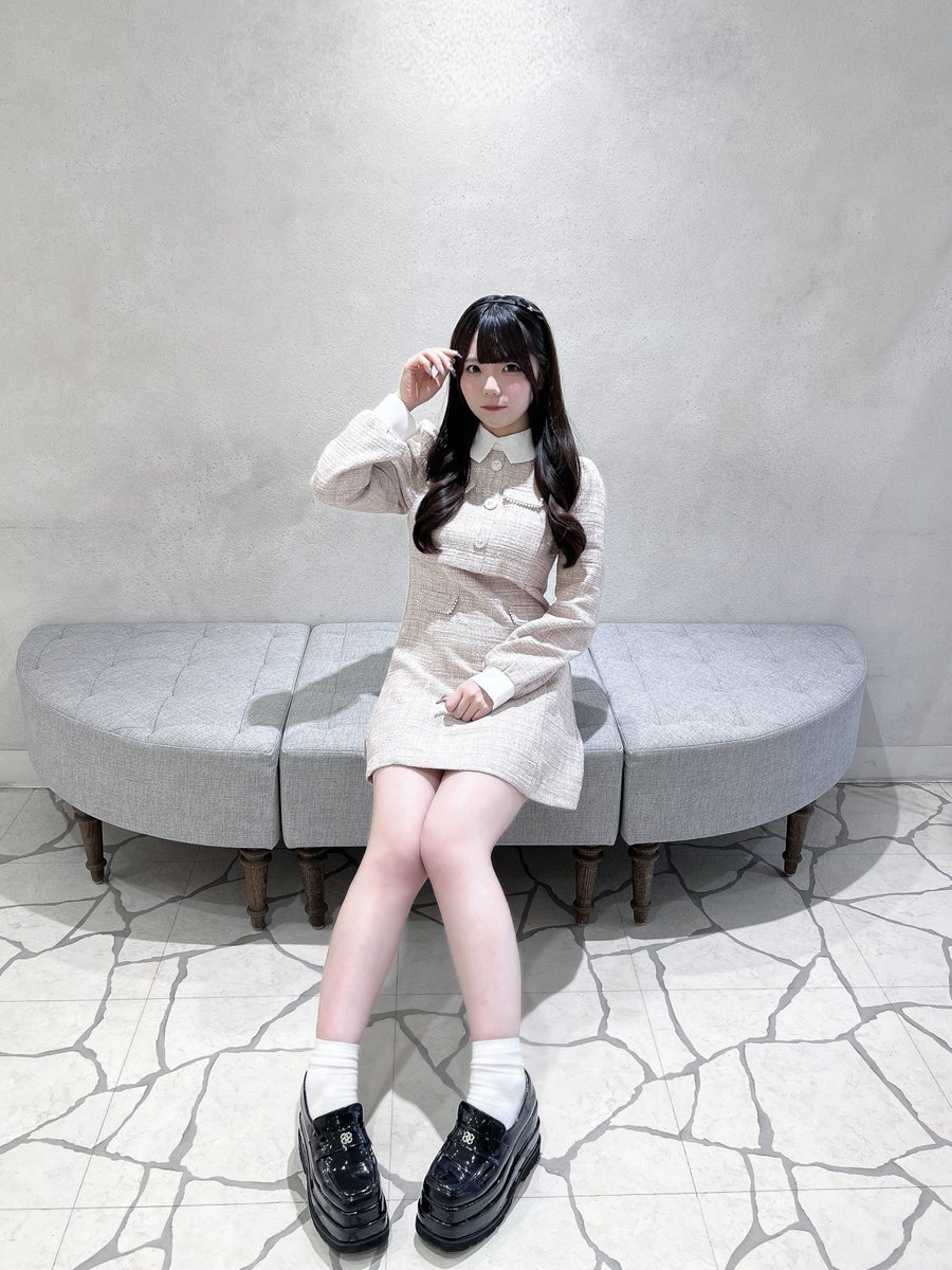 evelyn横浜店 ⋆.🎀𝐜𝐨𝐦𝐢𝐧𝐠 𝐬𝐨𝐨𝐧🎀.⋆ ♡ツイードミニフレア