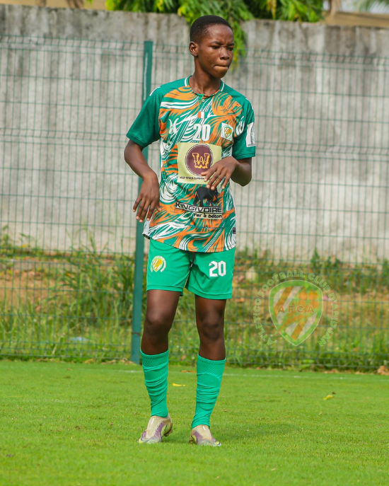 MatukioM's tweet photo. BEKI KISIKI MATOBA CISSE YUPO NCHINI.
Nyota wa timu ya taifa ya Ivory Coast na zamani klabu ya Athletico D'Abidjan FC, Matoba Cisse yupo nchini Tanzania akiendelea kujifua na klabu yake mpya ya Tausi FC kuelekea ligi kuu Tanzania. 
Tausi FC wanashusha kimya kimya. https://t.co/MLcvBL3hJs