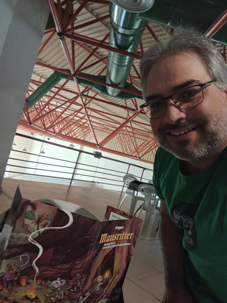 Friki Vetusto 🎙🎲🐲🎞️👾📖💻 (@frikivetusto) on Twitter photo A dirigir #Mausritter, el juego de ratones publicado por <a href="/elrefugioedit/">El Refugio Editorial</a>,  en las jornadas #Ibicon de <a href="/AminoaelRol/">Aminoaël- Club de Rol</a>
#rol #juegosderol #ratones #jornadas #lodelrol A dirigir #Mausritter, el juego de ratones publicado por <a href="/elrefugioedit/">El Refugio Editorial</a>,  en las jornadas #Ibicon de <a href="/AminoaelRol/">Aminoaël- Club de Rol</a>
#rol #juegosderol #ratones #jornadas #lodelrol