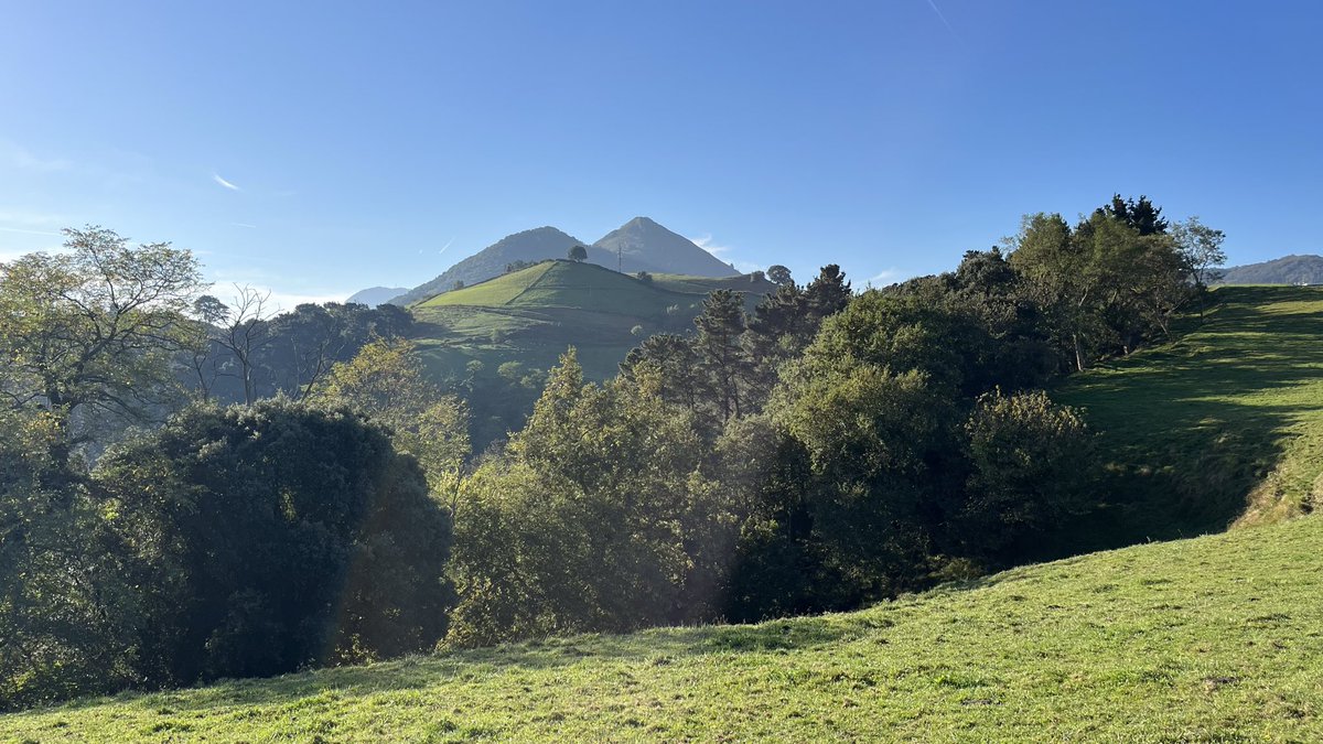 Kostaldean urdin eta epel #Andutz #Itziar <a href="/Euskalmet/">Euskalmet</a>