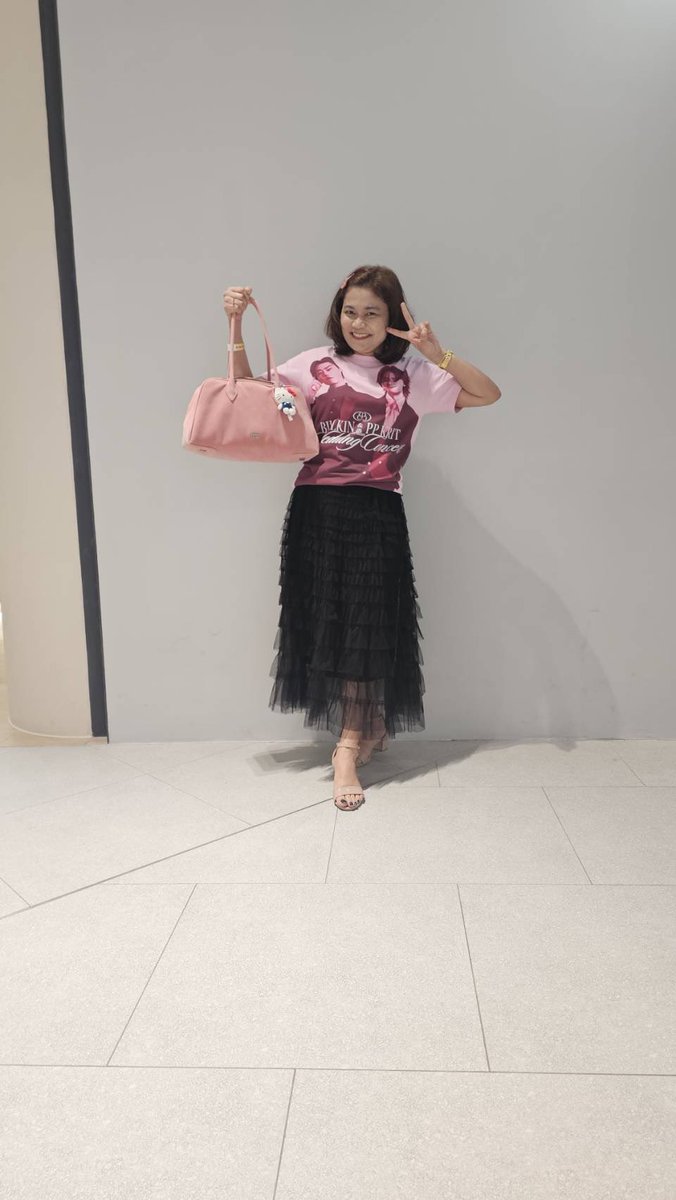 มาเพราะความรักพี่กิ้นและน้องพีค่ะ   ❤️❤️❤️#JOOXTOPMUSICNIGHT
#bbillkin
#ppkritt