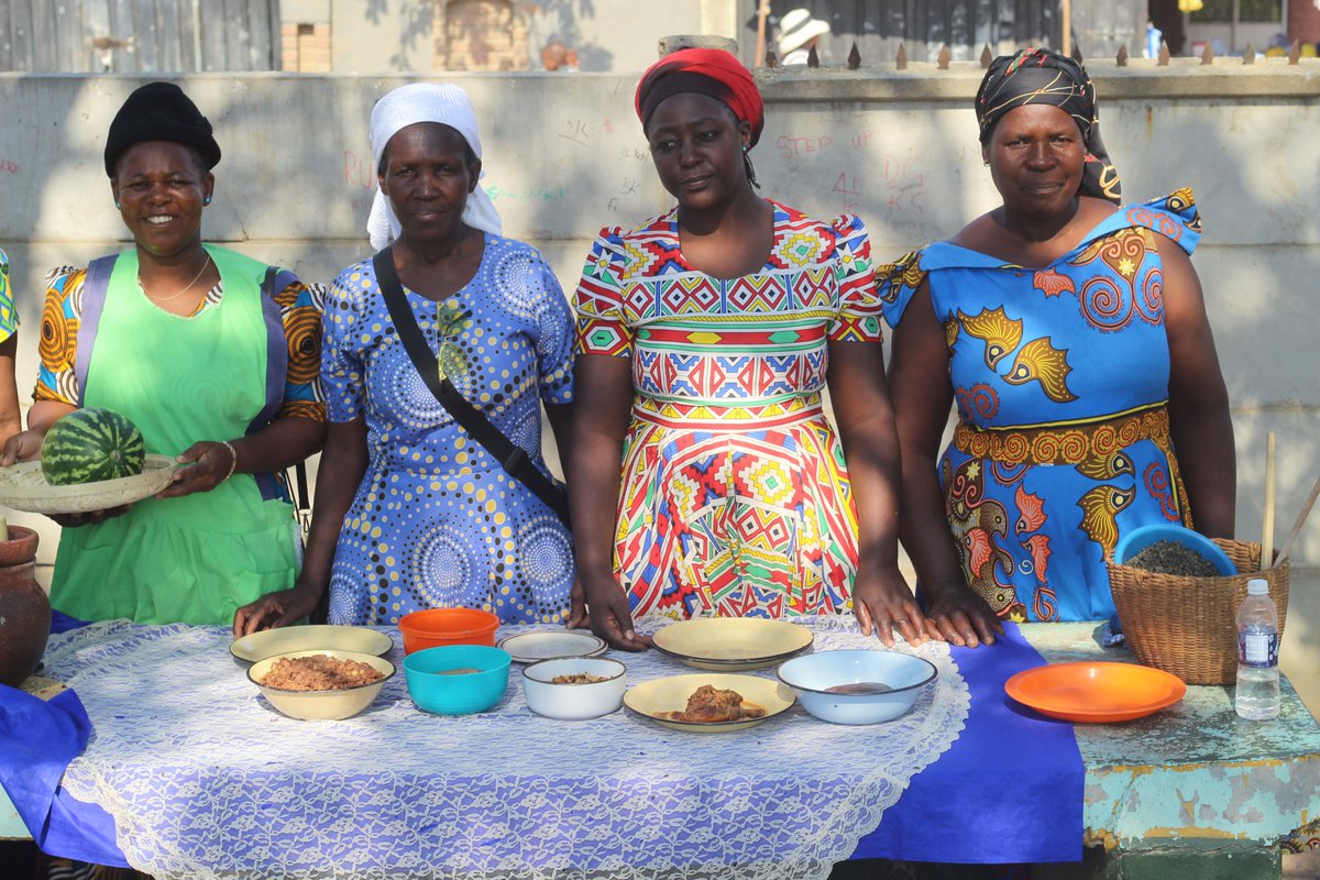 SCOPEZIM's tweet photo. What a Celebration!
The Millets &amp; Cowpeas Festival at Seke 3 High School was a vibrant success!
Learners, teachers, and partners came together hand in hand for better foods and a better future, showcasing the richness of our indigenous Zimbabwean cuisines https://t.co/5N7VnzQTwp
