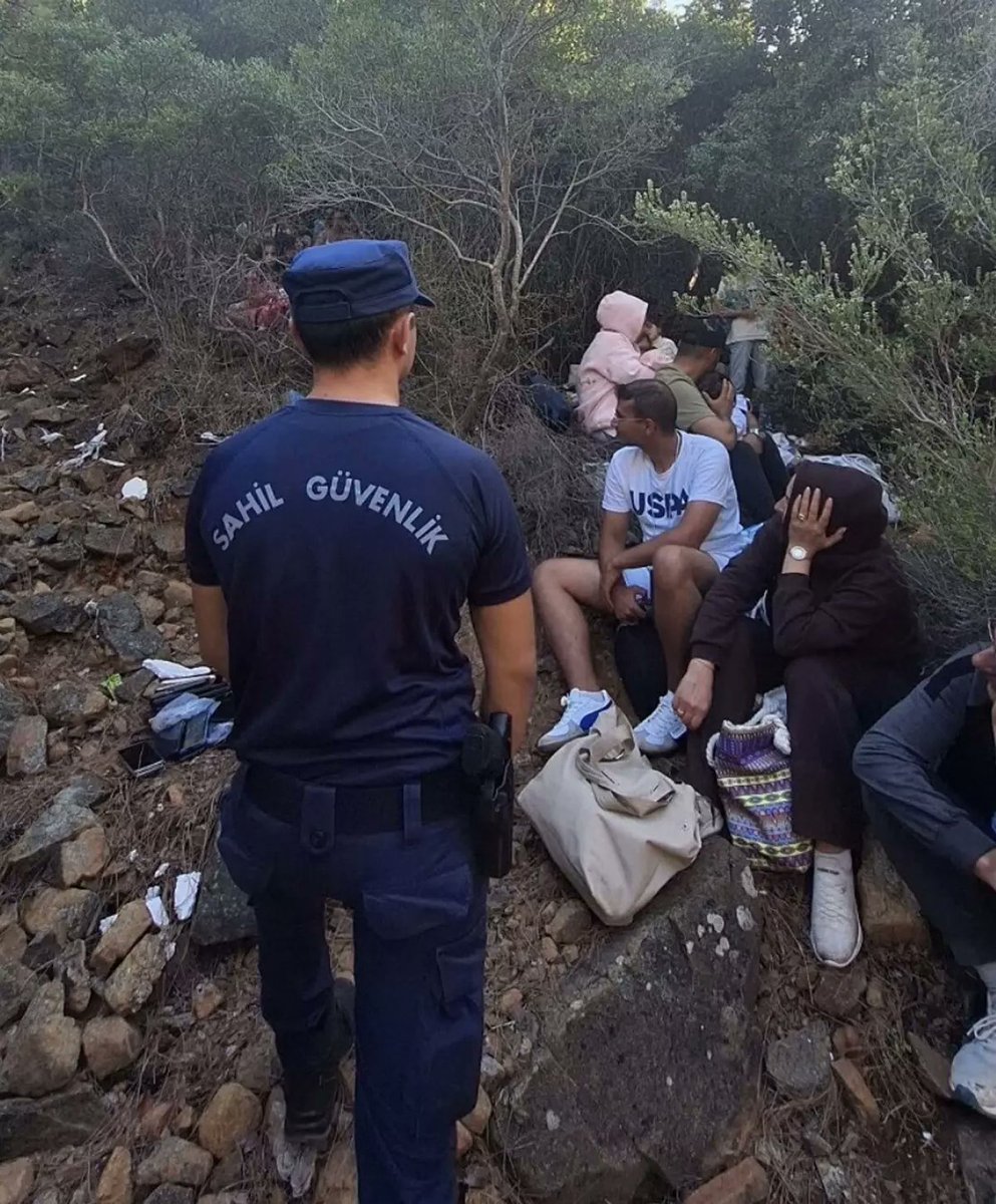 Fethiye’de Yunan Adalarına Geçmeye Çalışan Çok Sayıda Kaçak Göçmen ve Organizatörleri Yakalandı

minthaber.com.tr/fethiyede-yuna…
