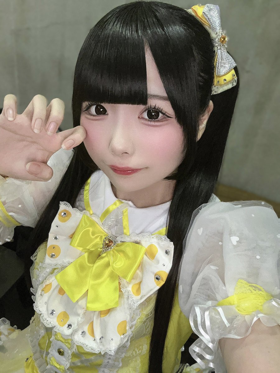 ♡ kimowota☆7多摩祭公演 ♡
ありがとうございました！！超絶かわいい♡黄色黒髪ツインテールのももでした🍑💛

色々な人の顔がステージから見れてとても嬉しかったです、久しぶりにたくさん踊れて満足だ〜🥹💖💖

市ヶ谷祭も、楽しみにしていてください！✊🏻
