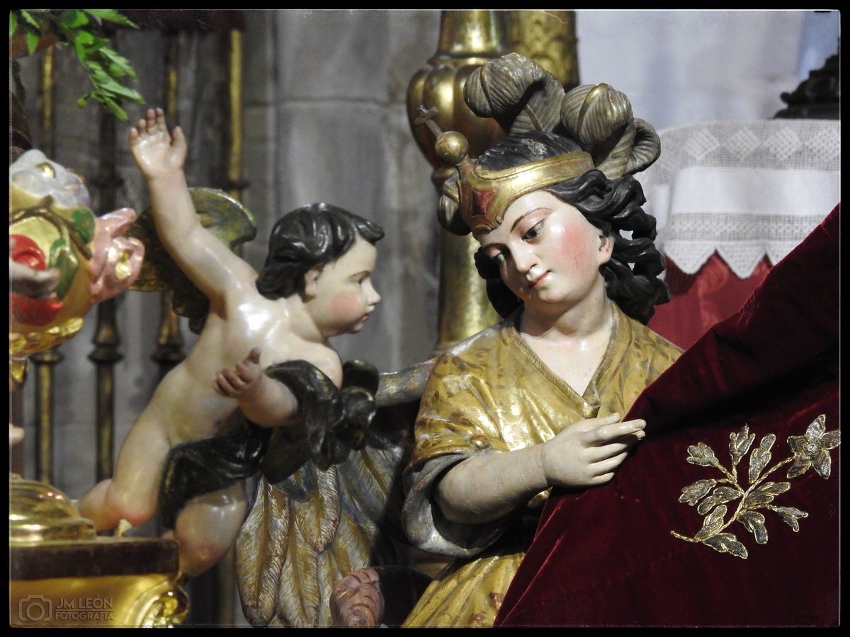 Dicen que la Gloria está cerca. Será verdad… #ReginaSanctorumOmnium #FlorDeOtoño #UnDíaUnaFoto