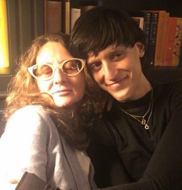 alex (@desireunison) on Twitter photo 