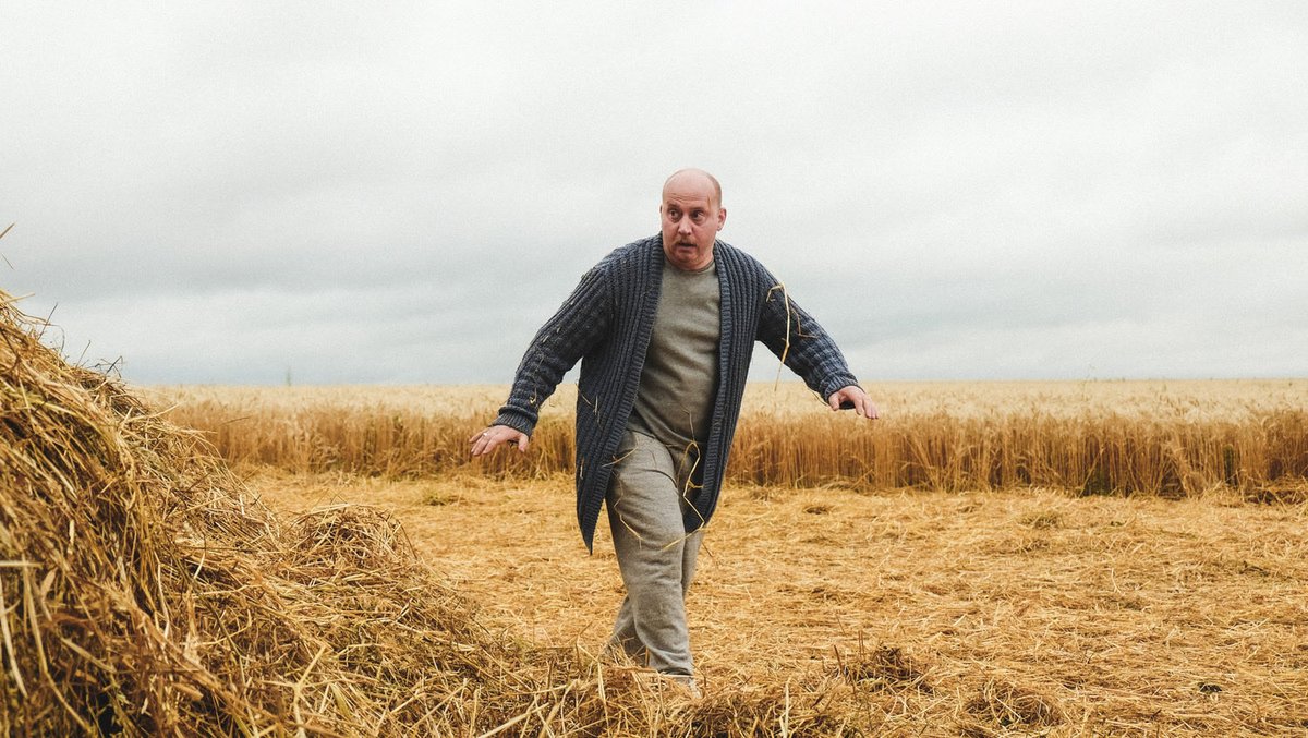 Посмотрел «Битву за битвой». Жаль, конечно, что в именно в тот момент, когда ДиКаприо максимально достиг вайбов Сергея Бурунова, его перестал дублировать Бурунов