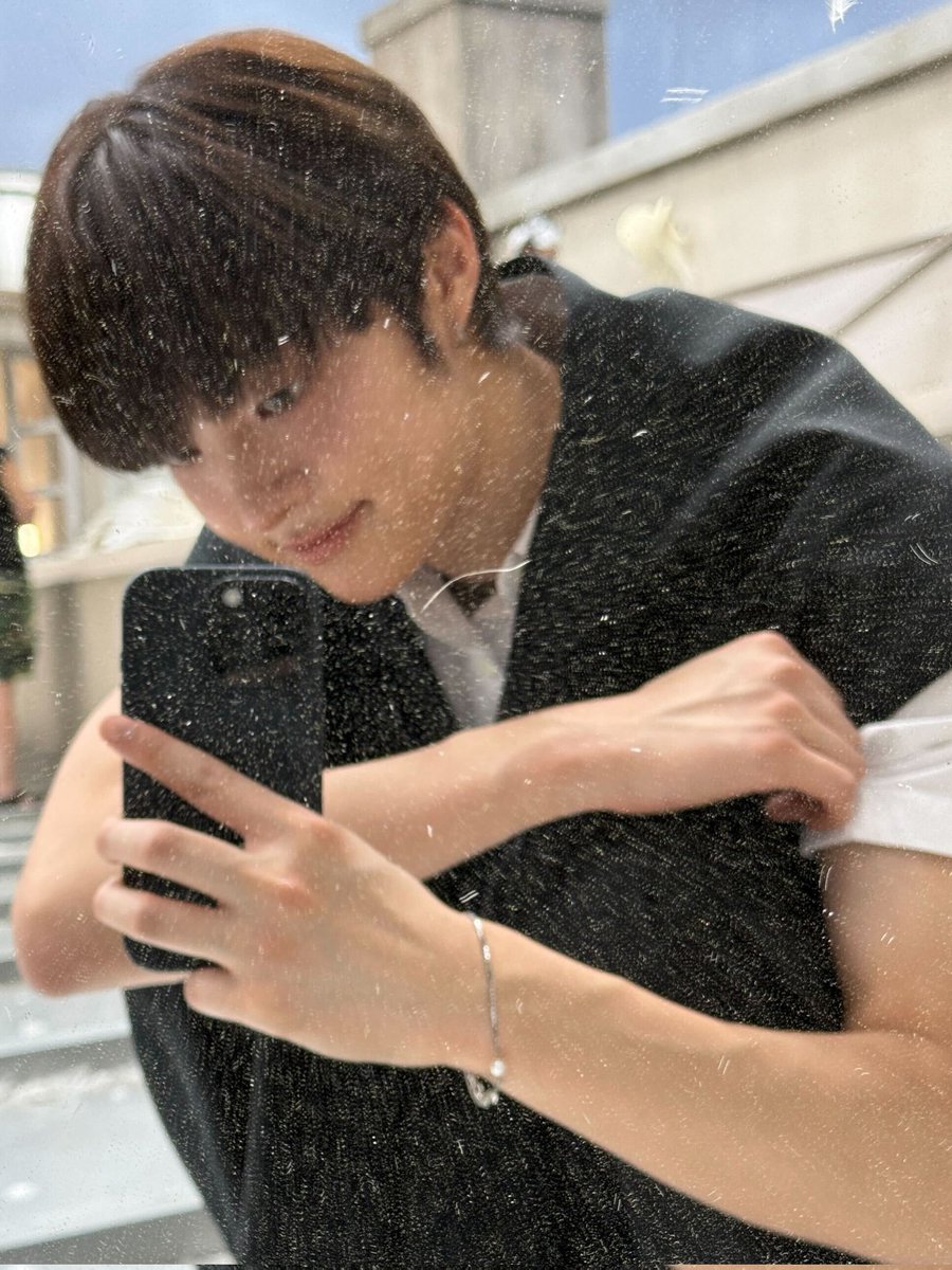 아 의주 너무 이쁘다😭😭💕
