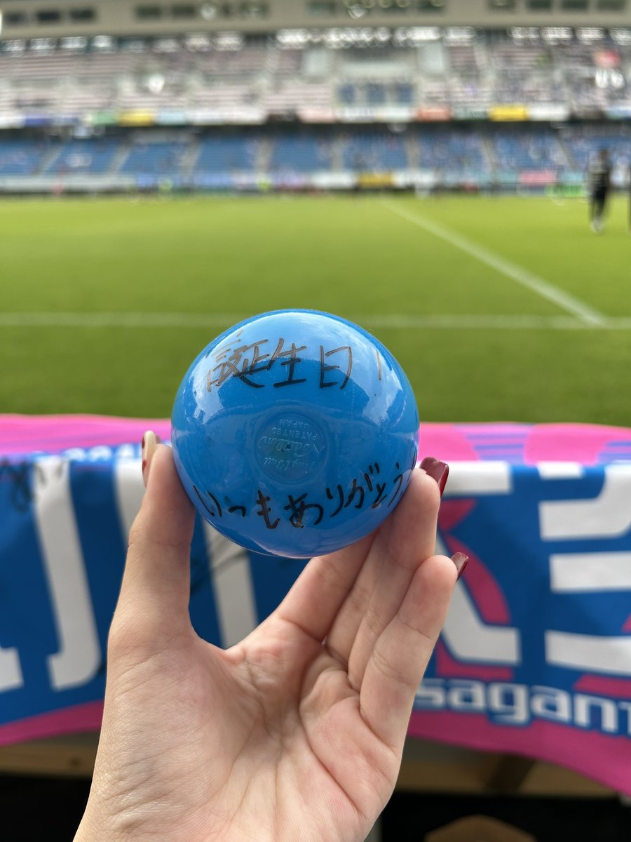 あんな tweet media
