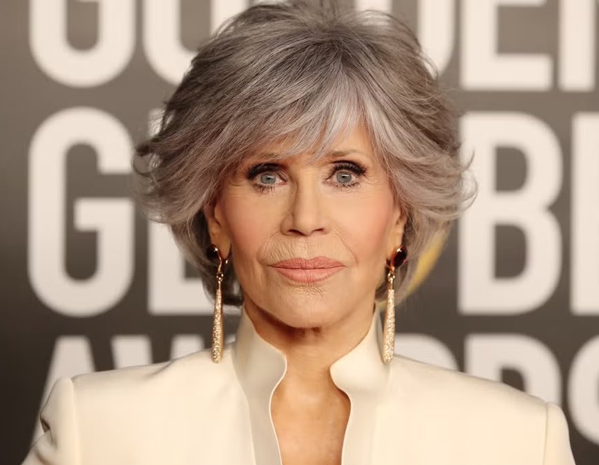 RETWEET if you stand with Jane Fonda against Donald Trump!