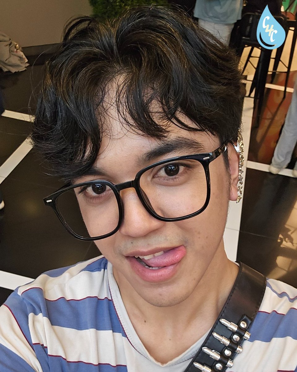 crybabies4calix's tweet photo. [#CALIXclicks]

Already a week but still feels like we're there! 🥺

Thank you Crybabies for coming to support @cry4calix and @projectWanOFC at the PPOPfestival, Heroes Comic Con, Venice Grand Canal Mall!

#Project_WAN #WAN_Calix https://t.co/lGqeNPH1GF