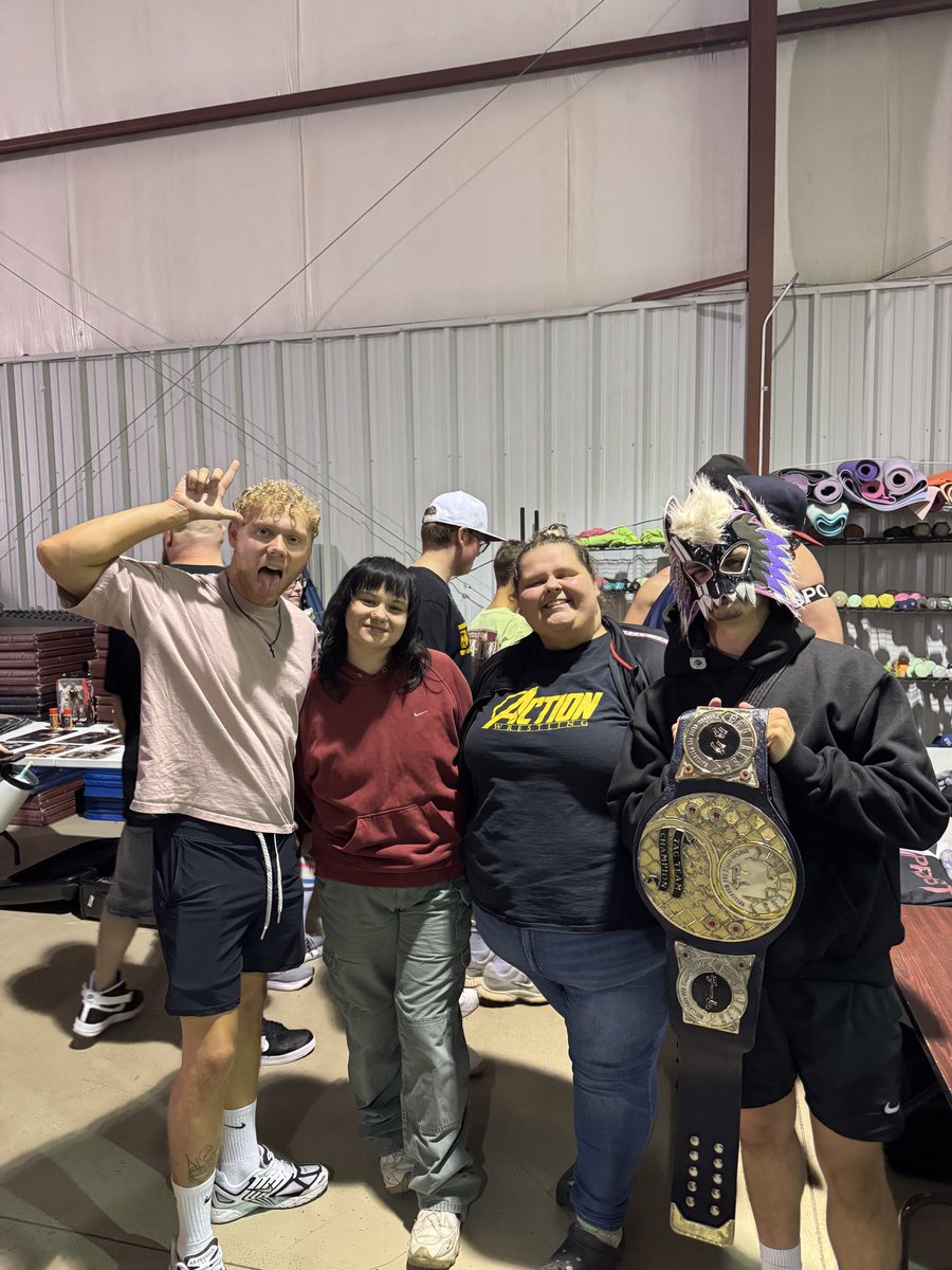 early retirement(s) 
a global pandemic 
&amp; 10 years, but we finally got to meet lykos gym. ❤️‍🔥