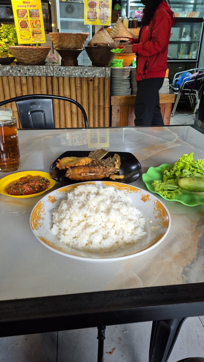 Ambo masakan Sunda aja hari ini Da 😃