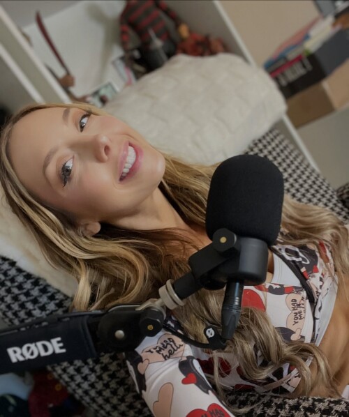 Jessica Silver. №⁷ (Not @AllieWrestling) tweet media