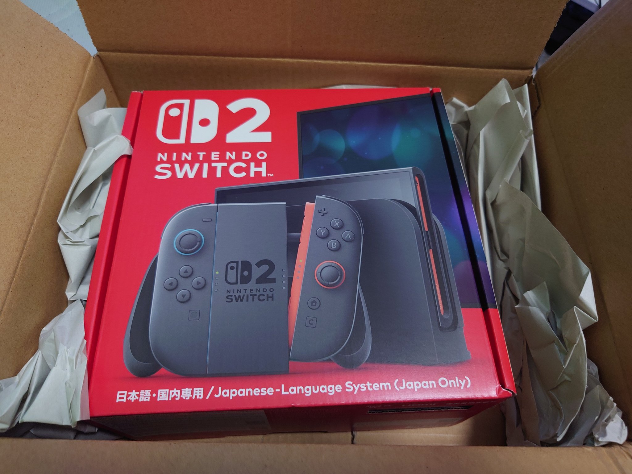 kuni　他の方はご購入をお控え下さい。 予定より早くご準備が整いましたので、 10月4日（土）より頒布